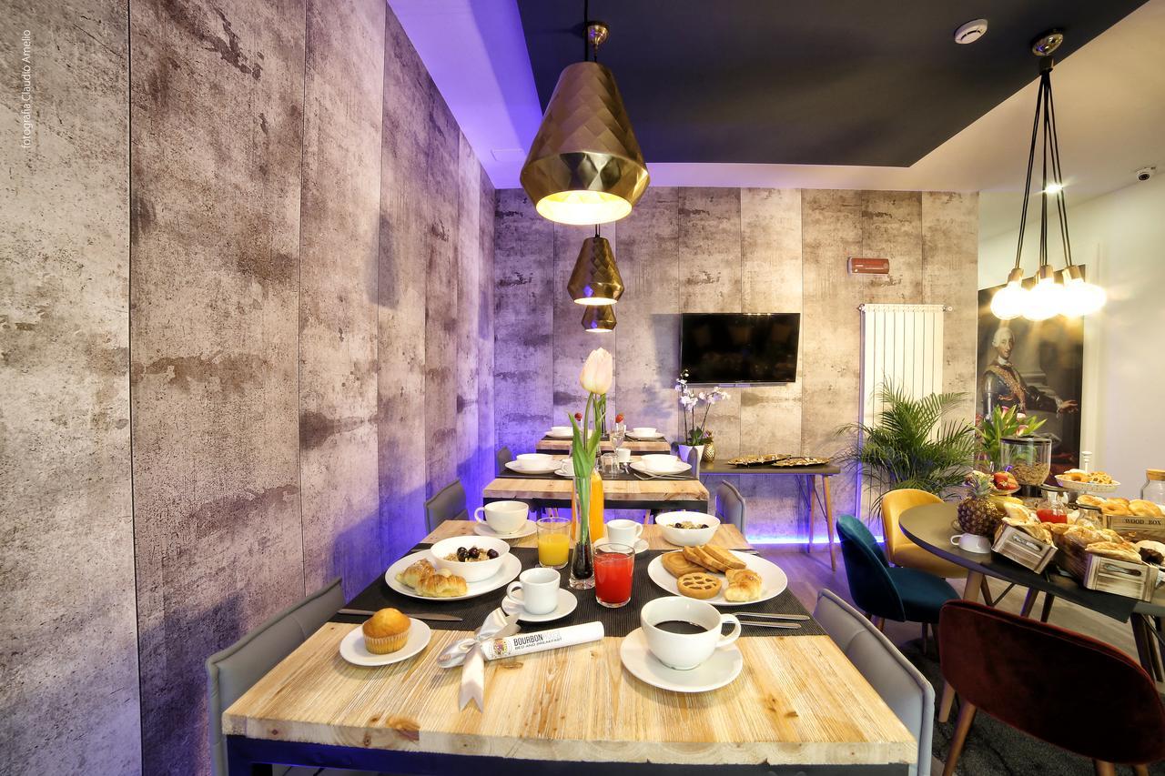 לינה וארוחת בוקר נאפולי Bourbon House מראה חיצוני תמונה
